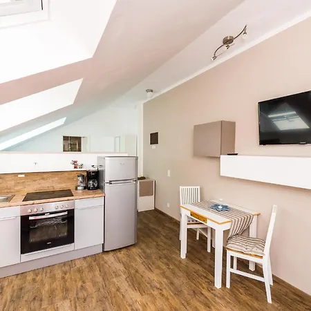 Schantz Apartment